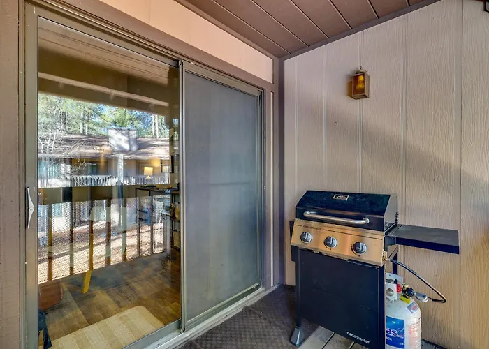 Luxe White Mountain Condo: Addt'l On-site *